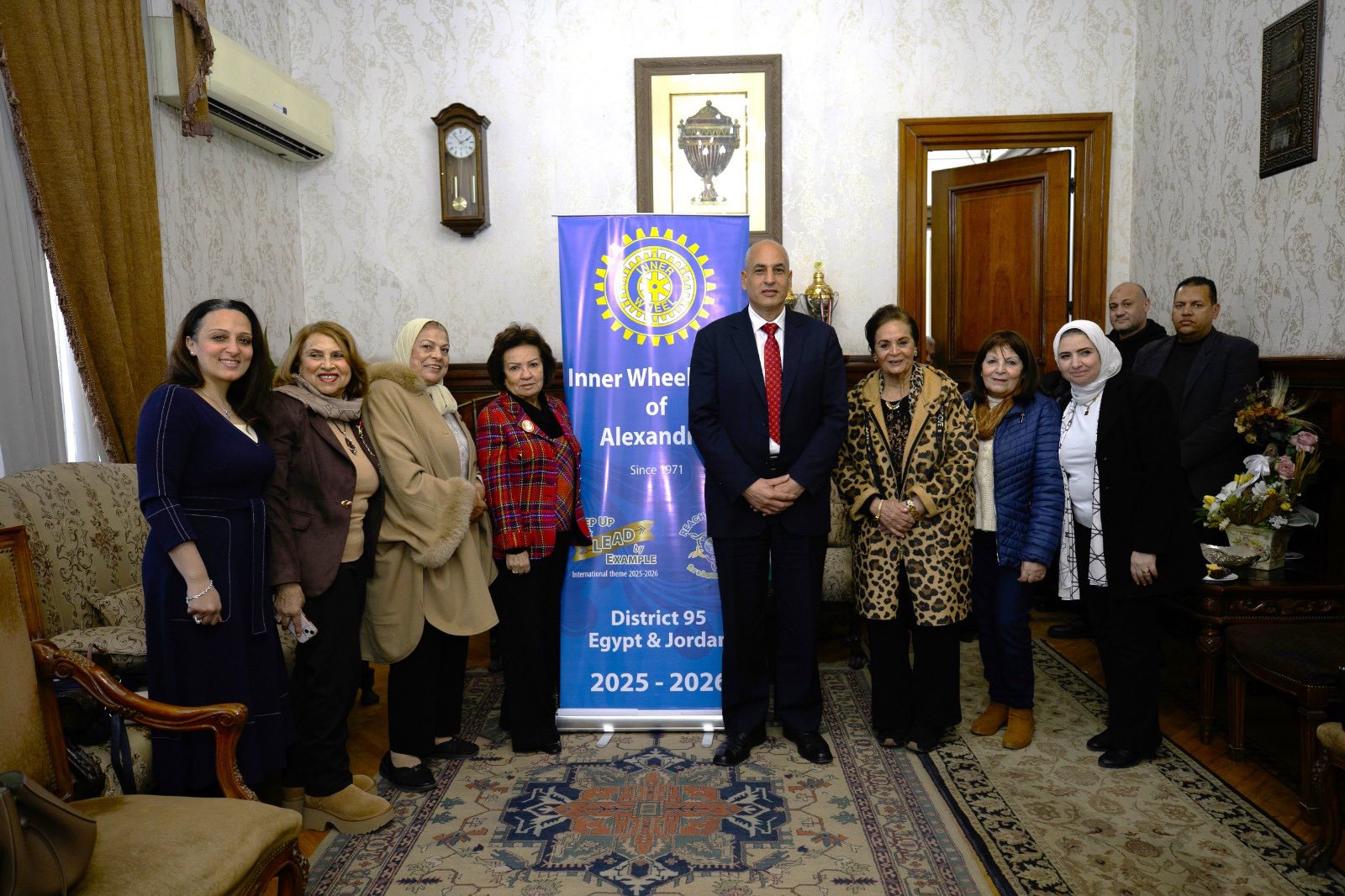 رئيس مياه الإسكندرية يستقبل محافظ البحيرة الأسبق المهندسة نادية عبده في زيارة تعكس عمق الإنتماء والتقدير …